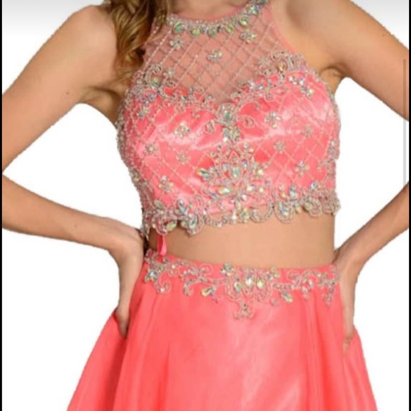 Prom Dress - Picture 7 of 8